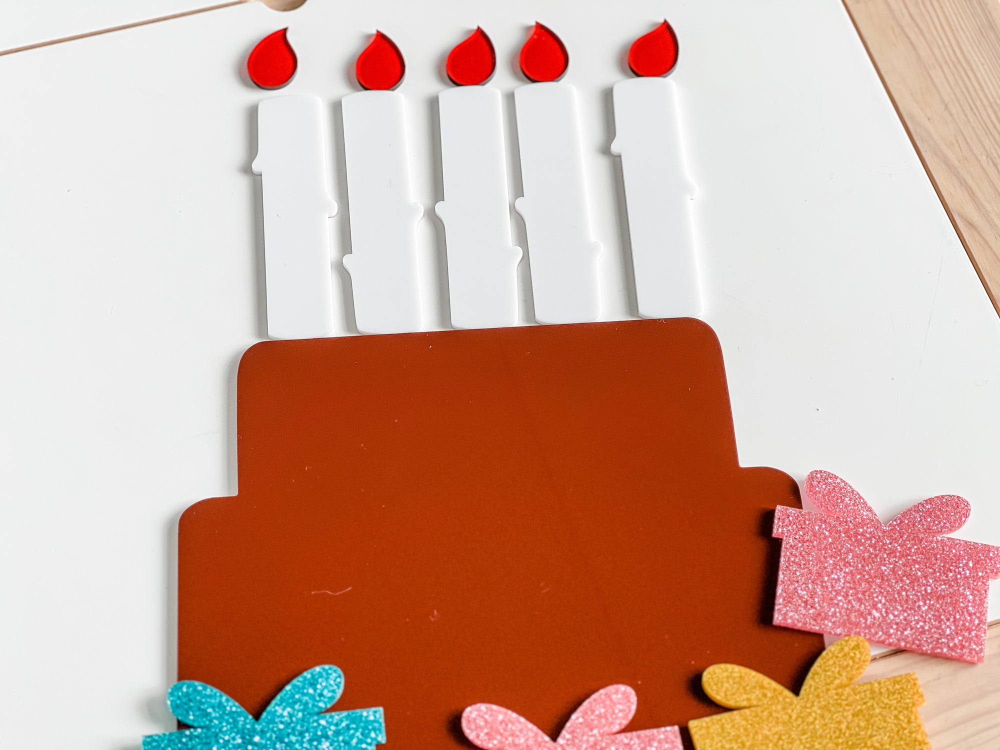Dry Erase Mini Board™ (Birthday Cake)