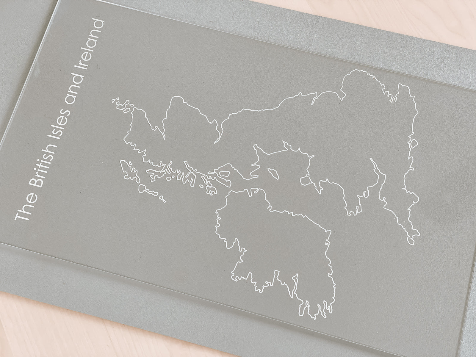 Easy Dry Erase Country Maps™ (The British Isles and Ireland)