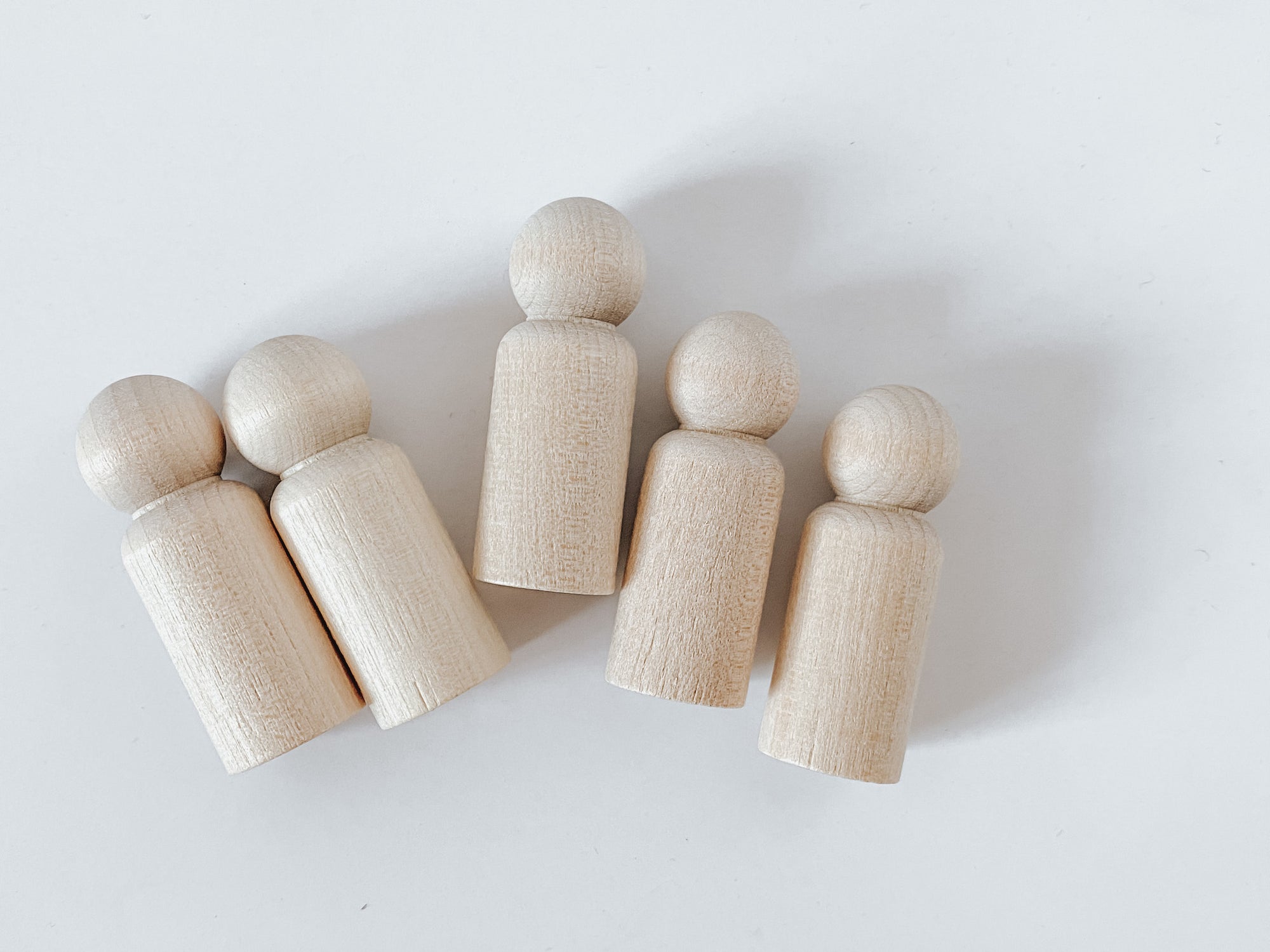 Child Wooden Peg Dolls (Set of 5)